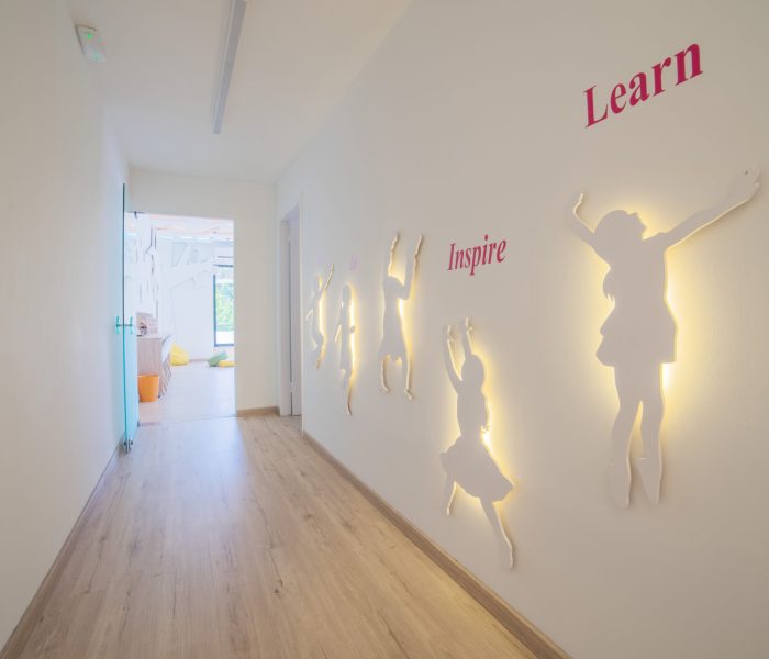 idiaitera-mathimata-agglikon-dyslexia